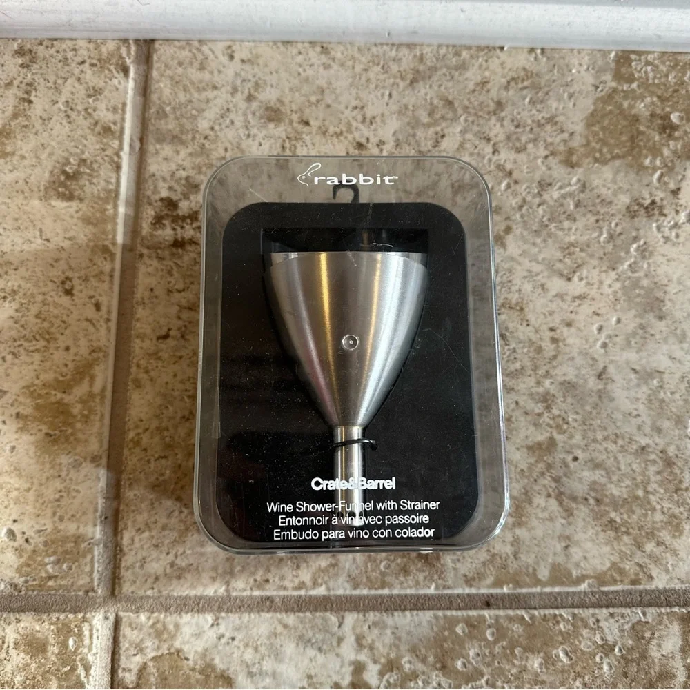 Crate & Barrel Rabbit Wine Shower Funnel w/ Strainer